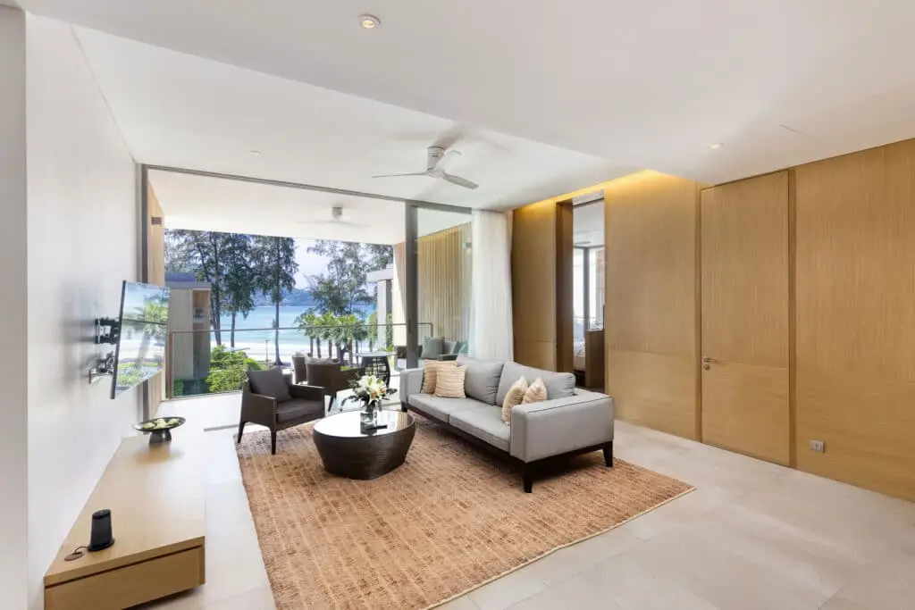 Azure-Sea-View-Pool-Penthouse--3-Bedroom-Living-Room-2